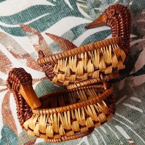 Set of 2 Vintage mini wicker duck basket